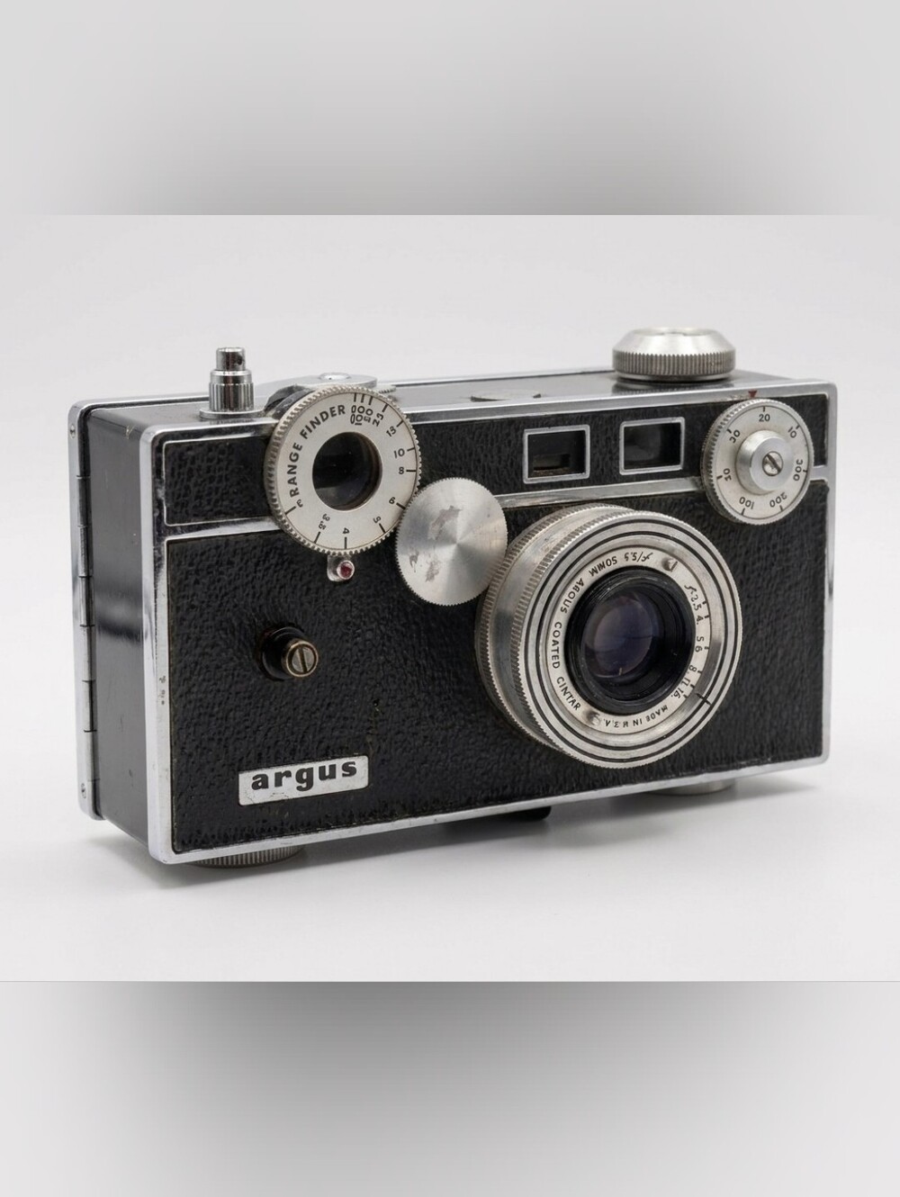 Vintage 1950s Argus 35mm Rangefinder Camera Cintar Lens + Leather Case